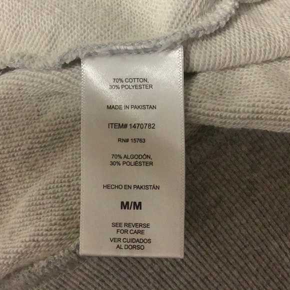 Champion Spell-Out Sweatshirt - Picture 9 of 10